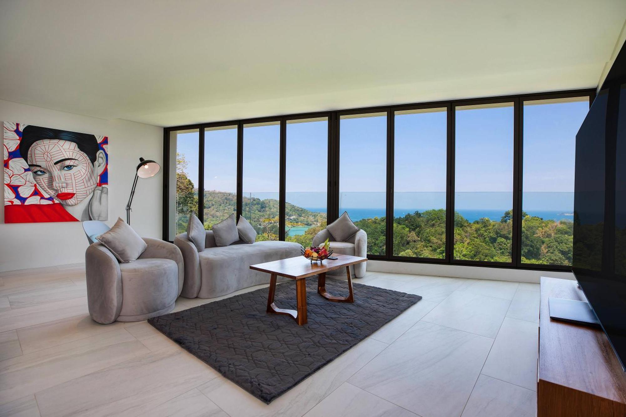 Sapphire Bay Luxury Patong, 811 Apartment *